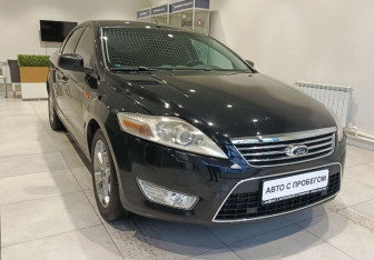 Подержанный автомобиль Ford Mondeo Sedan 2010 года (3 фото)