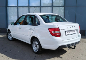 Подержанный автомобиль LADA (ВАЗ) Granta Sedan 2024 года (6 фото)