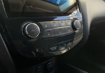 Подержанный автомобиль Nissan Qashqai 2016 года (13 фото)