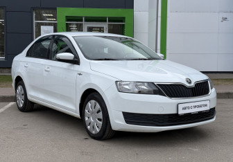 Подержанный автомобиль Skoda Rapid Liftback 2019 года (3 фото)