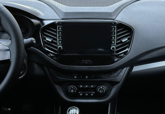 Подержанный автомобиль LADA (ВАЗ) Vesta Sedan 2016 года (13 фото)