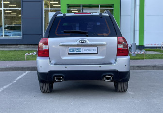 Подержанный автомобиль Kia Sportage 2009 года (6 фото)