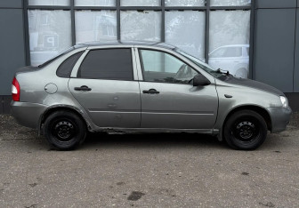 Подержанный автомобиль LADA (ВАЗ) Kalina Sedan 2010 года (6 фото)