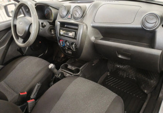 Подержанный автомобиль LADA (ВАЗ) Granta Sedan 2013 года (10 фото)