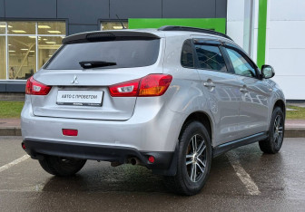 Подержанный автомобиль Mitsubishi ASX 2014 года (5 фото)