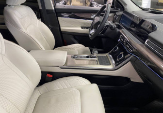 Подержанный автомобиль Exeed VX 2022 года (9 фото)