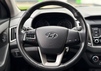 Подержанный автомобиль Hyundai Creta 2020 года (15 фото)
