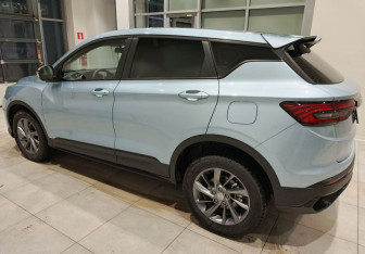 Подержанный автомобиль Geely Coolray 2024 года (7 фото)