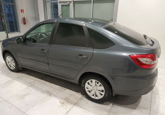 Подержанный автомобиль LADA (ВАЗ) Granta Hatchback 2019 года (9 фото)