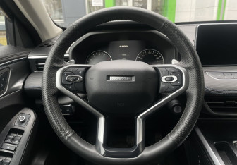 Подержанный автомобиль Haval Jolion 2024 года (17 фото)