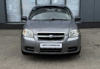 Подержанный автомобиль Chevrolet Aveo Sedan 2006 года (2 фото)