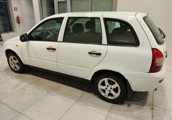 Подержанный автомобиль LADA (ВАЗ) Kalina Wagon 2013 года (9 фото)