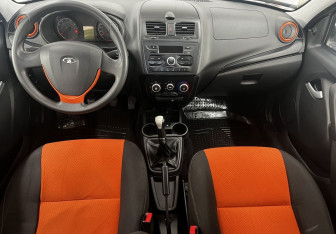Подержанный автомобиль LADA (ВАЗ) Kalina Wagon 2015 года (10 фото)