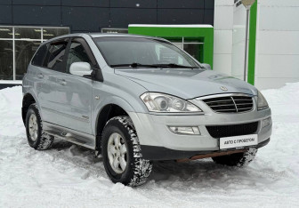 Подержанный автомобиль SsangYong Kyron 2013 года (3 фото)