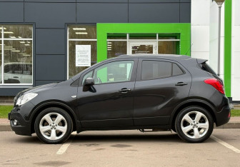 Подержанный автомобиль Opel Mokka 2013 года (8 фото)