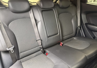 Подержанный автомобиль Hyundai ix35 2012 года (11 фото)
