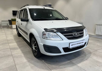 Подержанный автомобиль LADA (ВАЗ) Largus Wagon 2020 года (3 фото)