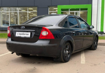 Подержанный автомобиль Ford Focus Sedan 2007 года (5 фото)