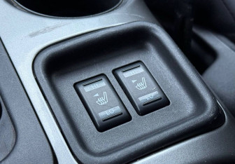 Подержанный автомобиль Nissan Juke 2012 года (15 фото)