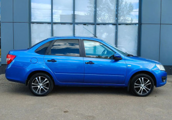 Подержанный автомобиль LADA (ВАЗ) Granta Sedan 2017 года (5 фото)