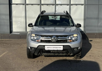 Подержанный автомобиль Renault Duster 2018 года (2 фото)