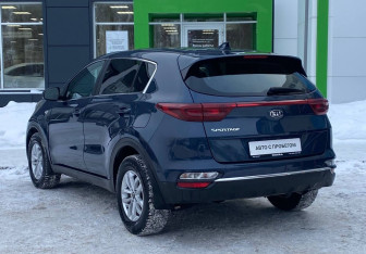 Подержанный автомобиль Kia Sportage 2019 года (8 фото)