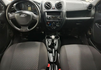 Подержанный автомобиль LADA (ВАЗ) Granta Sedan 2018 года (11 фото)