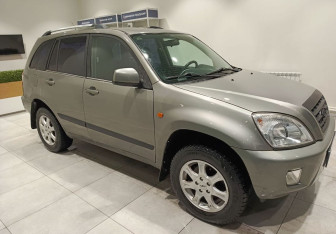 Подержанный автомобиль Chery Tiggo (T11) 2012 года (4 фото)