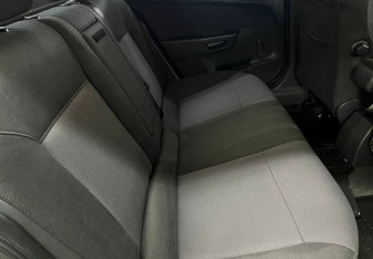 Подержанный автомобиль Opel Astra Sedan 2008 года (12 фото)