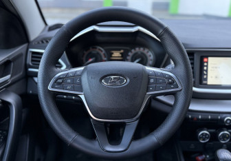 Подержанный автомобиль LADA (ВАЗ) Vesta Sedan 2024 года (12 фото)