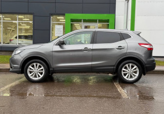 Подержанный автомобиль Nissan Qashqai 2018 года (8 фото)
