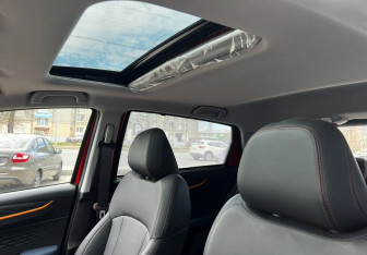 Подержанный автомобиль LIVAN X3Pro 2023 года (15 фото)