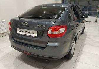 Подержанный автомобиль LADA (ВАЗ) Granta Liftback 2016 года (6 фото)