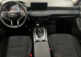 Подержанный автомобиль Haval Jolion 2025 года (9 фото)