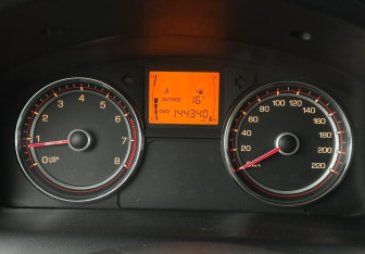 Подержанный автомобиль SsangYong Actyon 2012 года (12 фото)