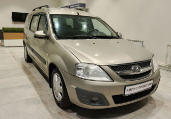 Подержанный автомобиль LADA (ВАЗ) Largus Wagon 2013 года (3 фото)