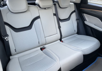 Подержанный автомобиль Haval Jolion 2024 года (10 фото)