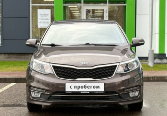 Подержанный автомобиль Kia Rio Sedan 2016 года (2 фото)