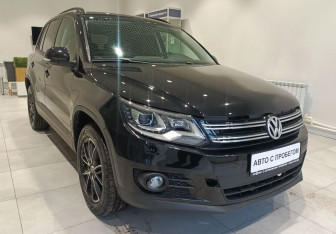 Подержанный автомобиль Volkswagen Tiguan 2013 года (3 фото)