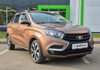 Подержанный автомобиль LADA (ВАЗ) XRAY 2017 года (3 фото)