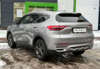 Подержанный автомобиль Haval F7 2021 года (7 фото)