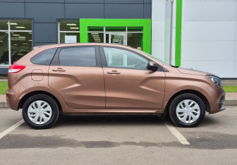 Подержанный автомобиль LADA (ВАЗ) XRAY 2020 года (4 фото)