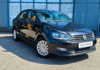 Подержанный автомобиль Volkswagen Polo Sedan 2018 года (3 фото)