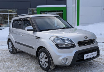 Подержанный автомобиль Kia Soul 2013 года (3 фото)