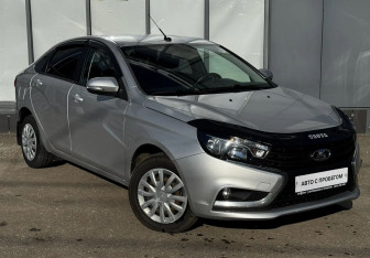 Подержанный автомобиль LADA (ВАЗ) Vesta Sedan 2022 года (3 фото)