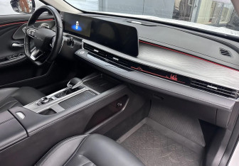 Подержанный автомобиль Chery Arrizo 8 2023 года (10 фото)