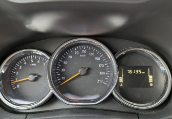 Подержанный автомобиль Renault Duster 2019 года (13 фото)