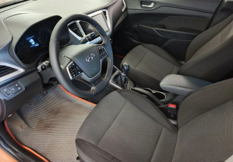 Подержанный автомобиль Hyundai Solaris Sedan 2019 года (9 фото)