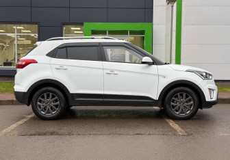 Подержанный автомобиль Hyundai Creta 2021 года (4 фото)
