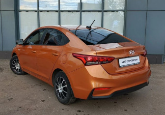 Подержанный автомобиль Hyundai Solaris Sedan 2019 года (6 фото)